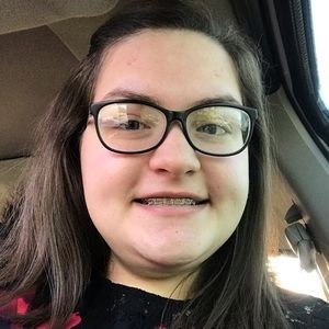 Meet your Posher, Anna